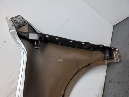 Wing Front RH 10