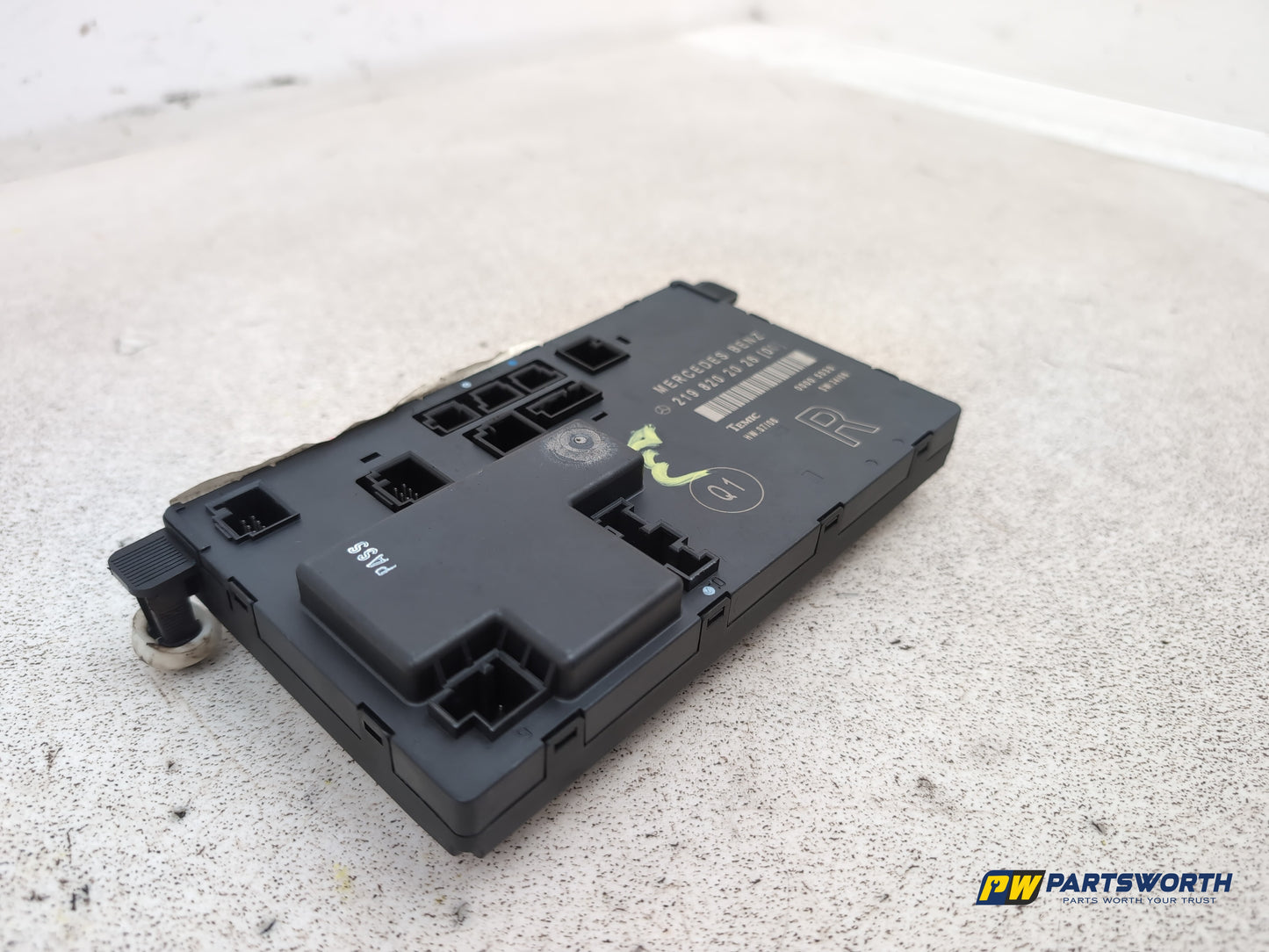 Mercedes Cls 320 Cdi Auto Door Control Module Driver Side Front 2198202026 - photo 4