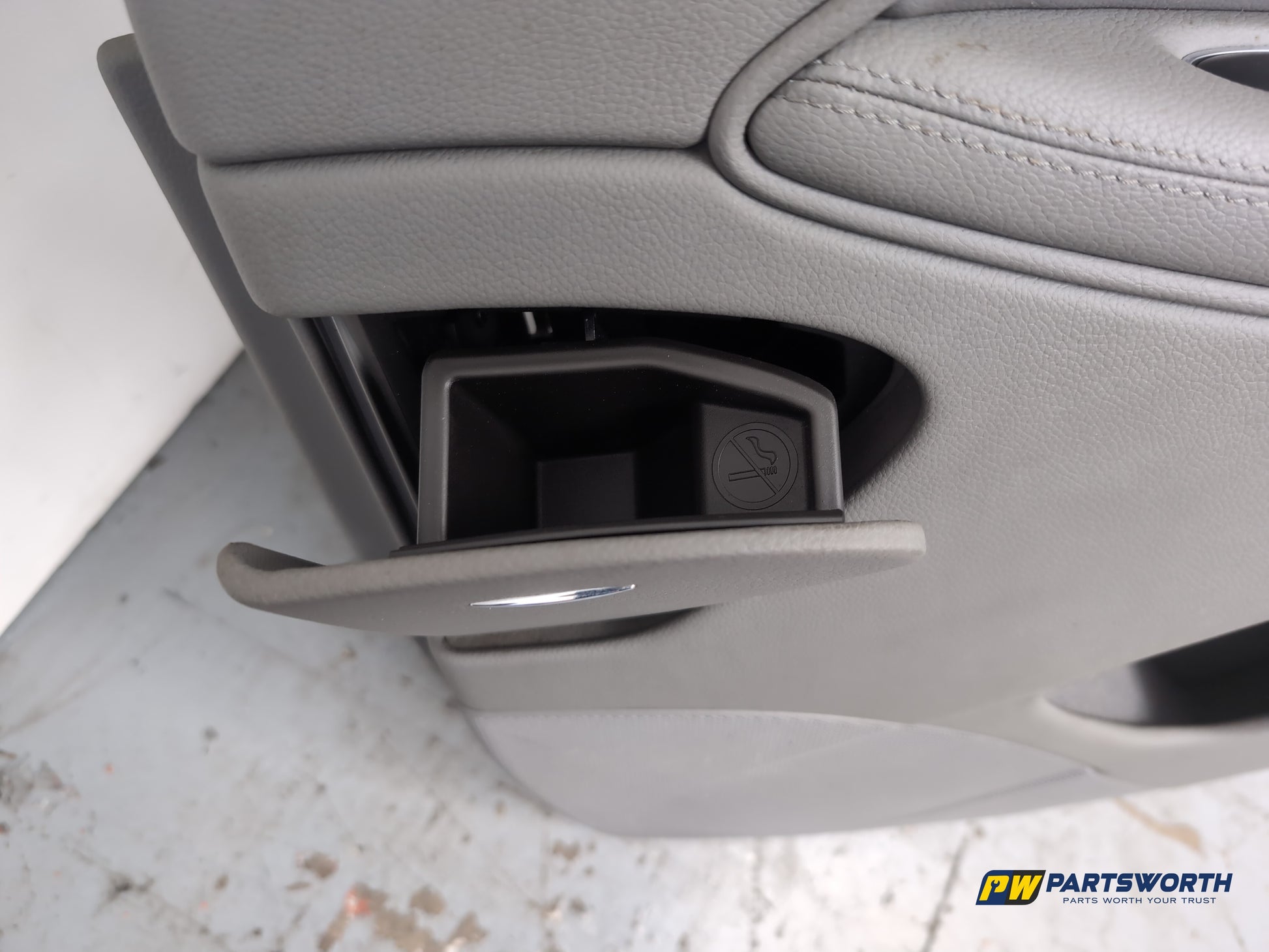 Mercedes Cls 320 Cdi Auto Rear Right Driver Side Door Card 2007-2008 - photo 6