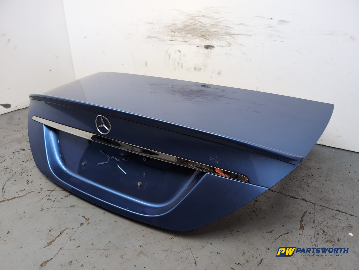 Mercedes Cls 320 Cdi Auto Boot Lid Blue 219 2004-2008 - photo 4