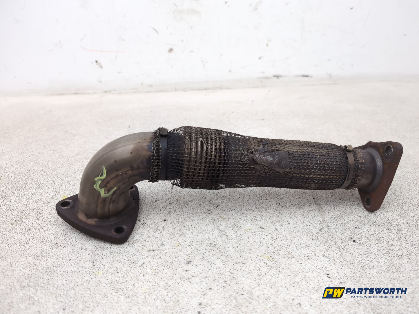 Exhaust Manifold 4