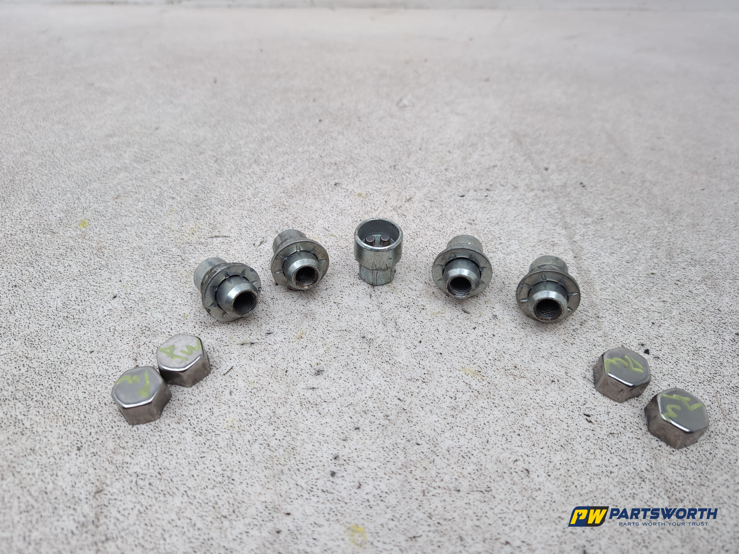 Jaguar Xf Portfolio D Locking Wheel Nuts And Key Set - photo 4