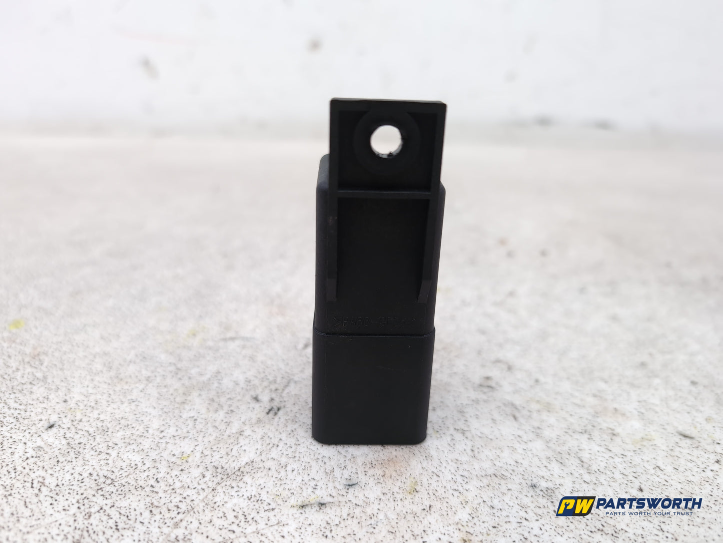 Jaguar Xf Portfolio D 2.0 Diesel Glow Plug Relay Fx23189e2ac 2015-2017 - photo 4