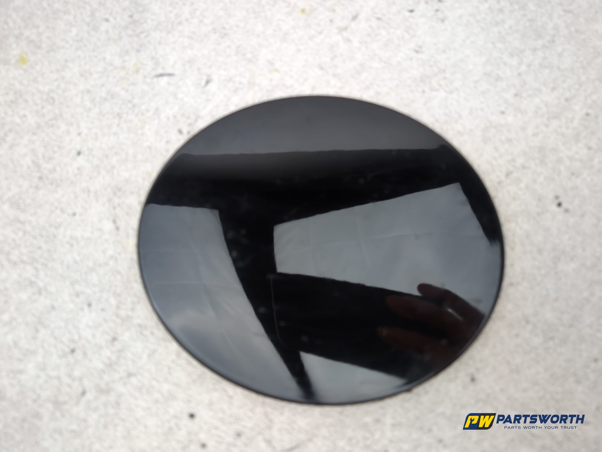 Fuel Filler Flap 4