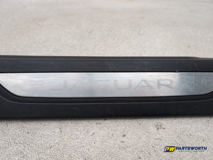 Jaguar Xf Portfolio D Passenger Front Door Step Kickplate Gx6313201bb8pvj - photo 4