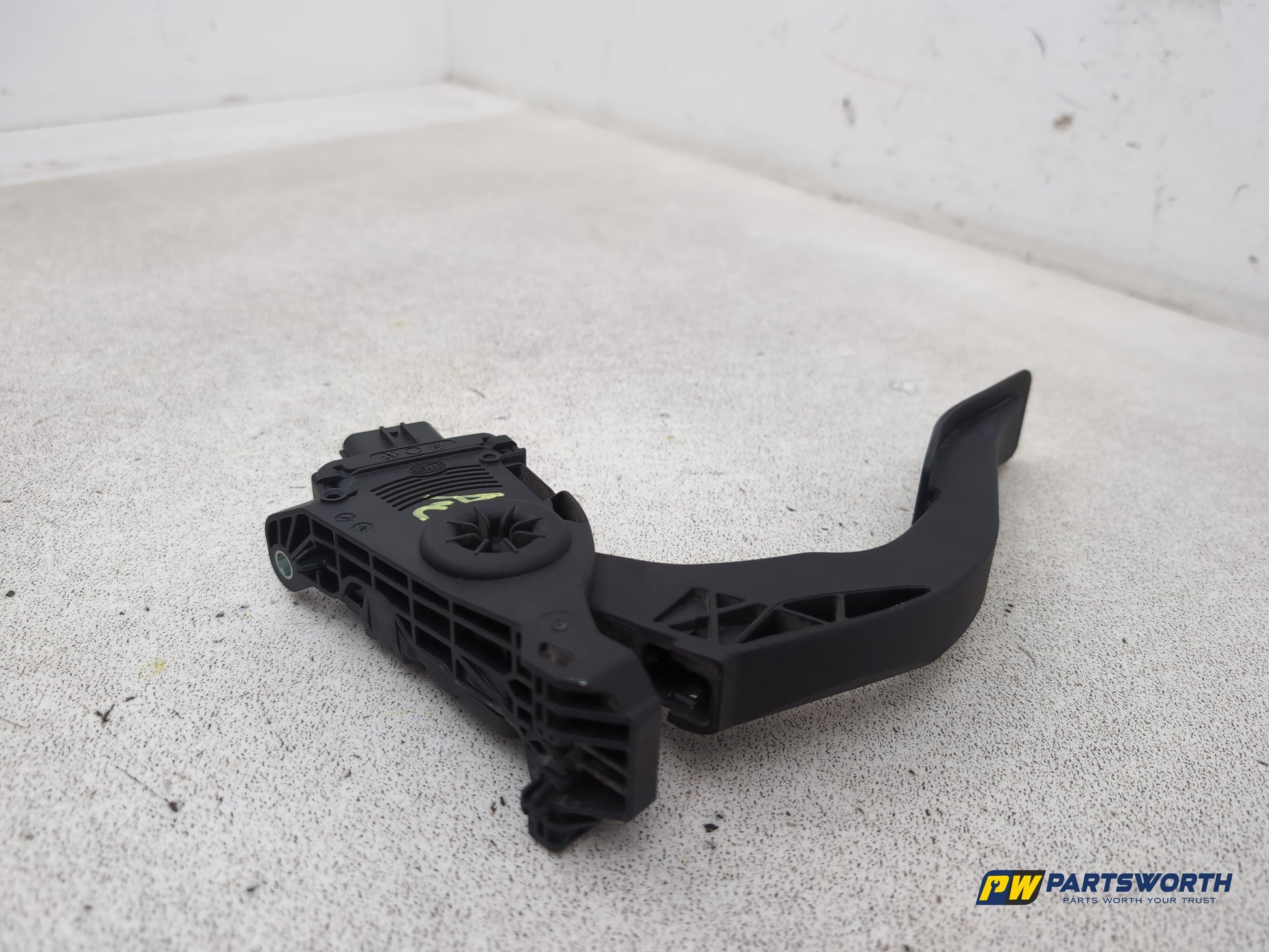 Pedal Throttle 4