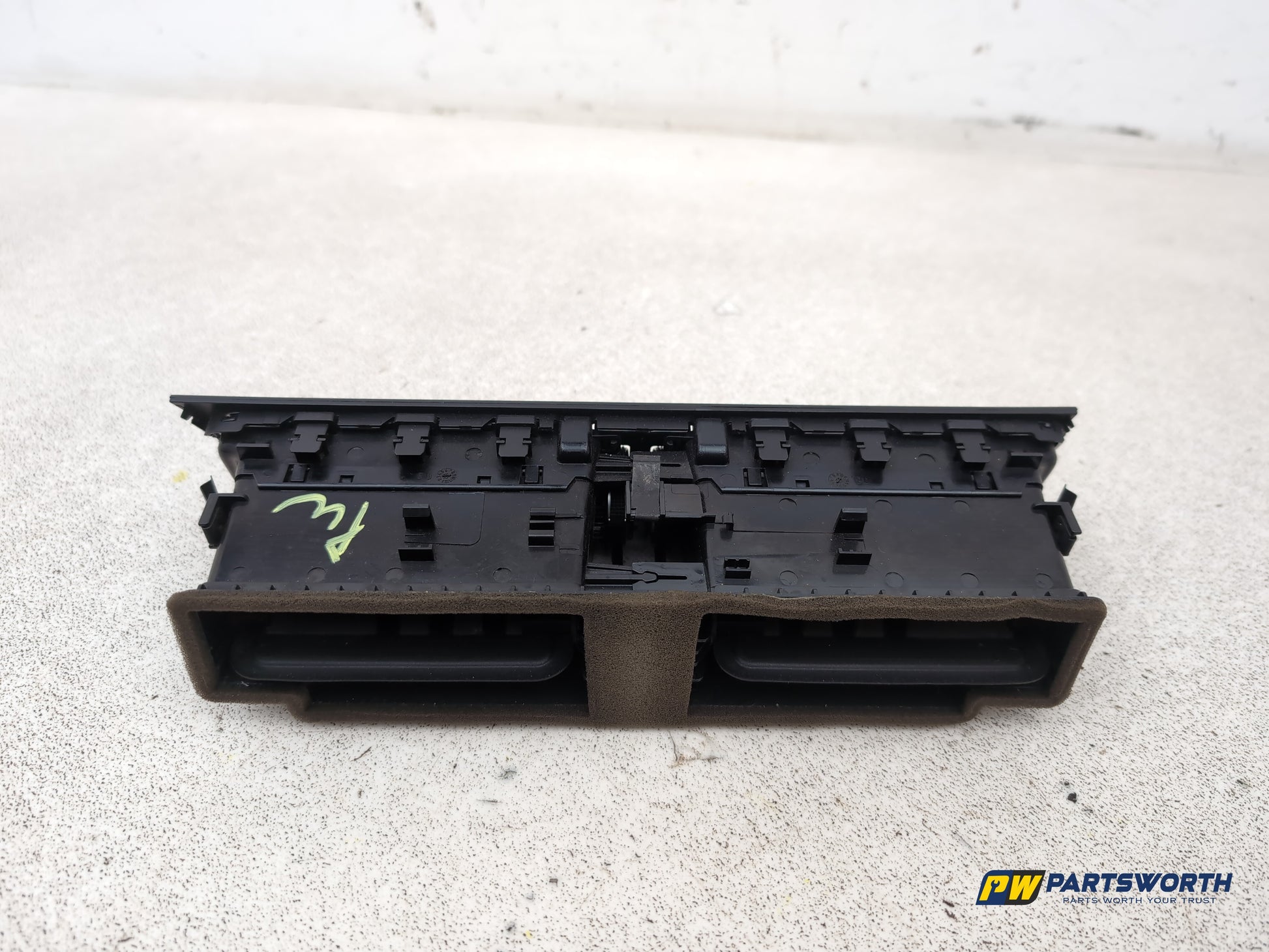 Dashboard Trim With Air Vent  4