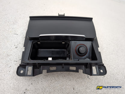 Audi A4 S Line Black Edit Tdi Quat Centre Console Ashtray Charging Point - photo 4
