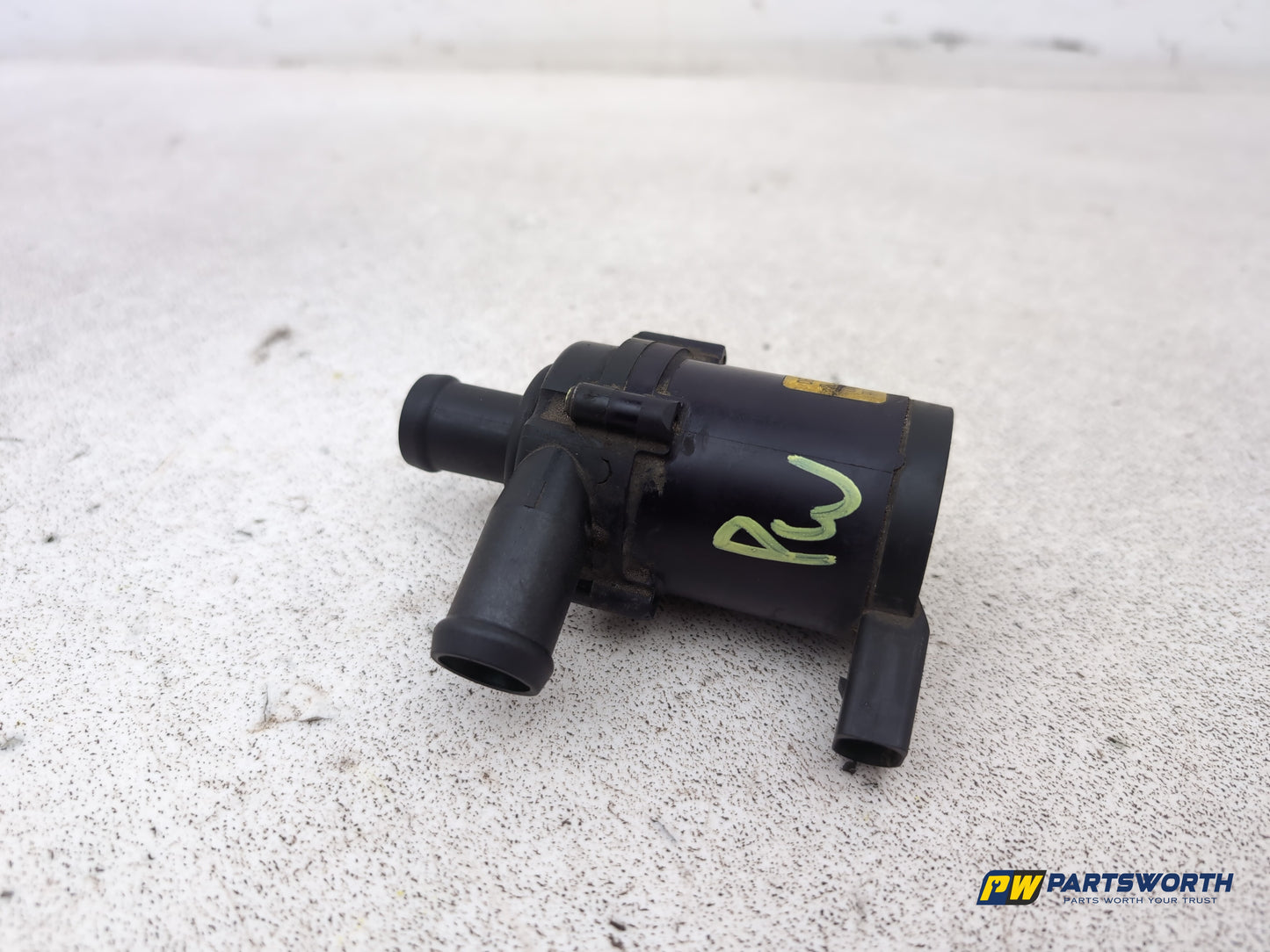 Volkswagen Touareg Altitude V6 Aux Heater Water Pump Control Valve 7l0965561l - photo 4