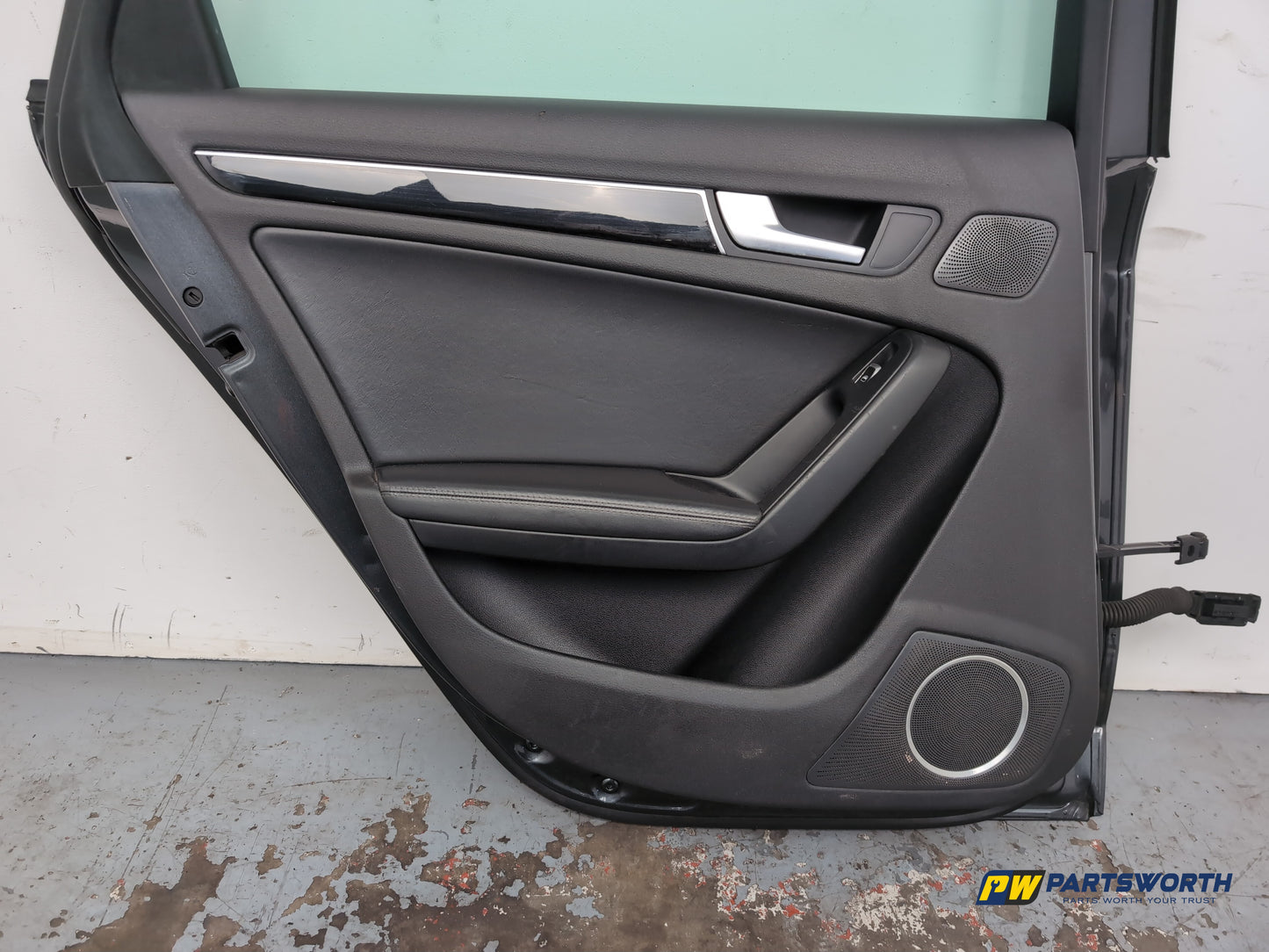 Door Rear LH 10