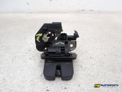 Audi A4 S Line Black Edit Tdi Quat Boot Lid Lock 2012-2015 - photo 4