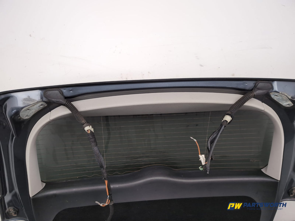 Boot Lid 10