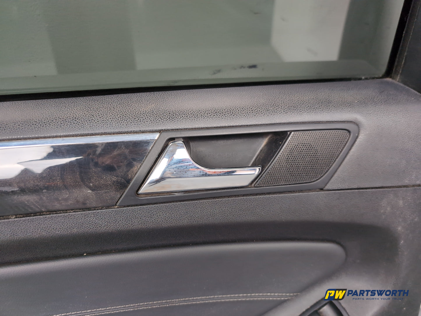Door Rear LH 10