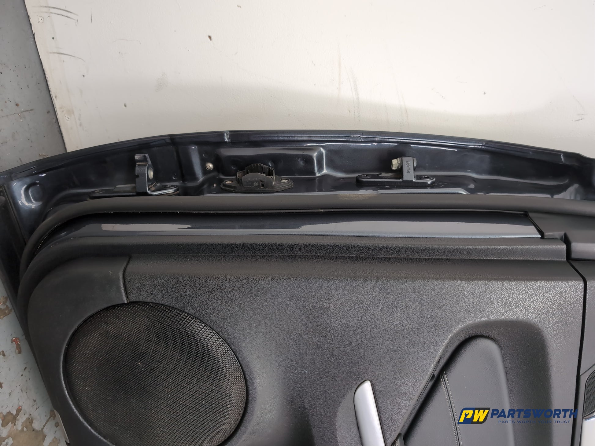 Door Rear RH 16
