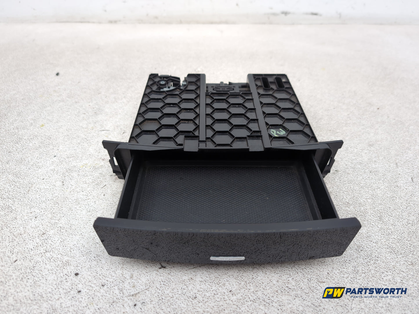 Centre Console Storage Tray 4