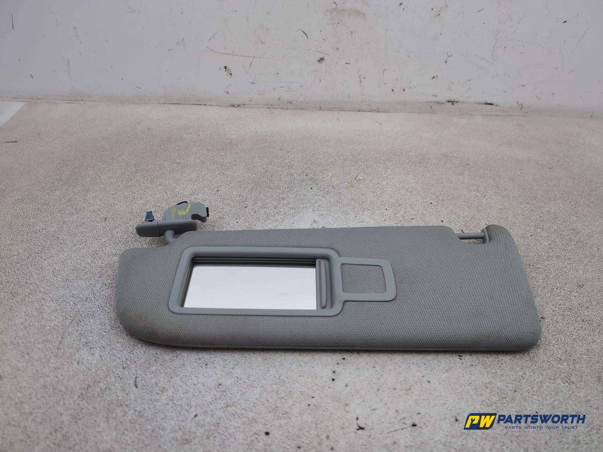 Audi A6 Se Tdi Quattro Auto Sun Visor Lh Passenger Side 2011-2012 - photo 4