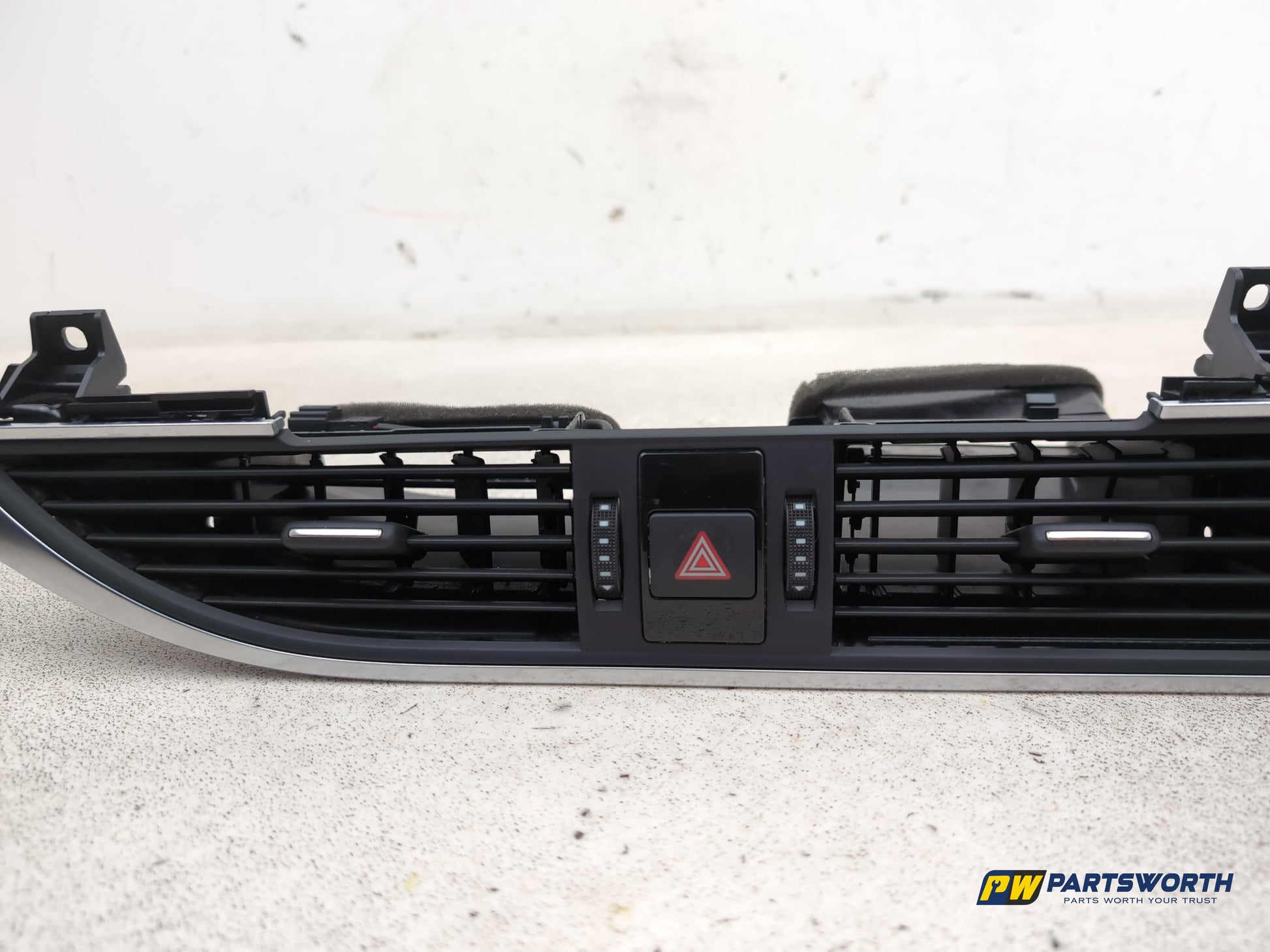 Dashboard Trim With Air Vent  4