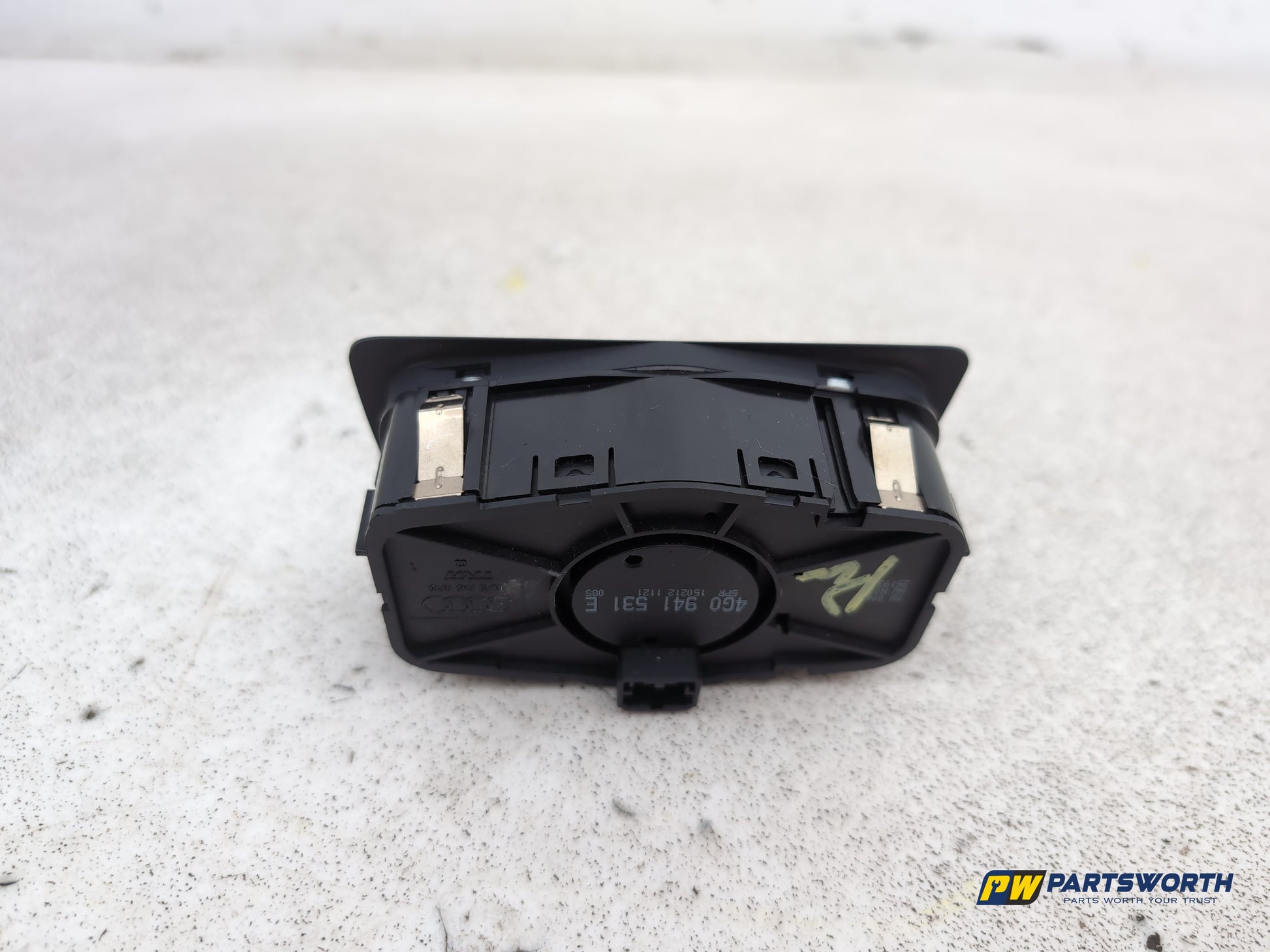 Switch Headlamp 4