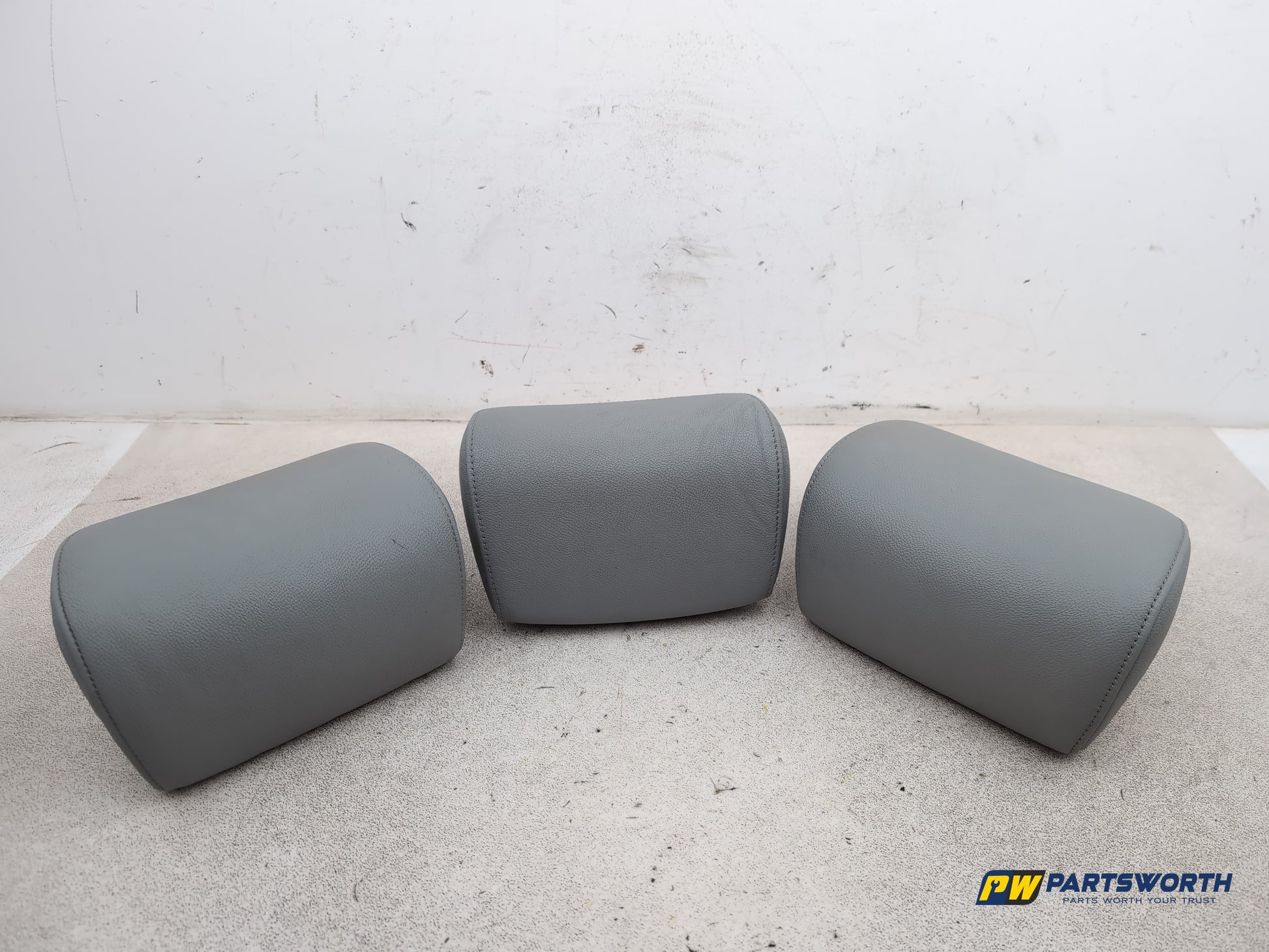 Audi A6 Se Tdi Quattro Auto Grey Leather Rear Headrest Set - photo 4