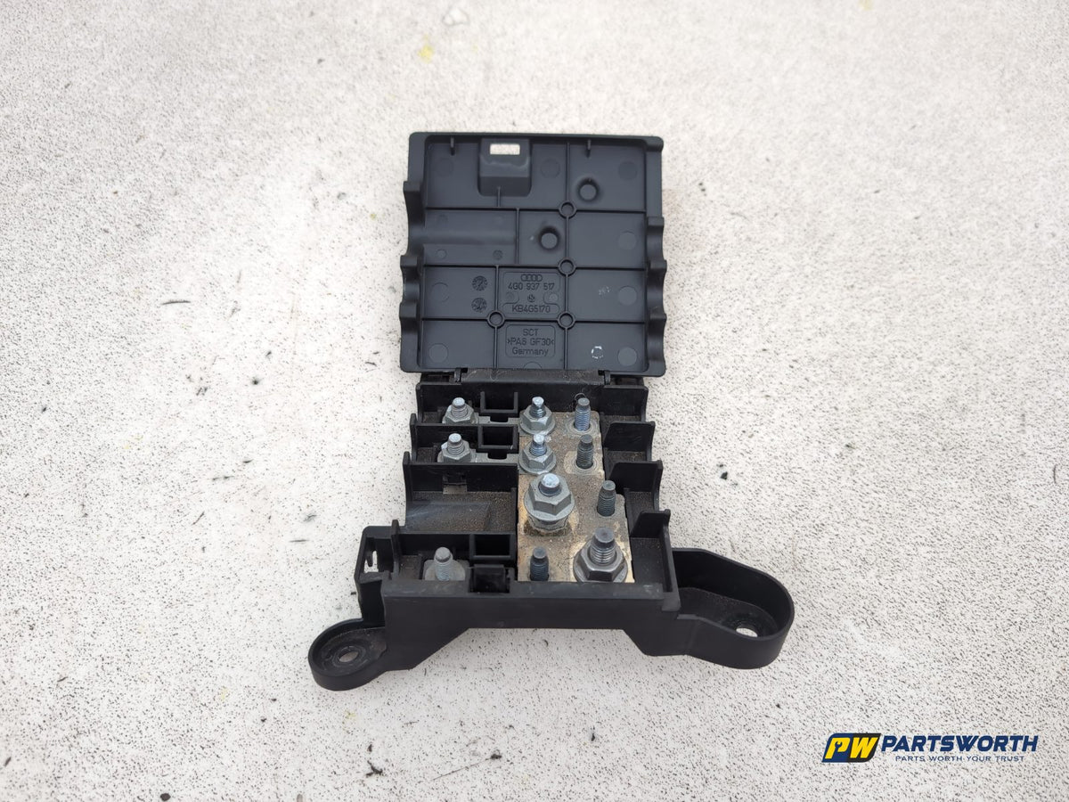 Fuse and Relay Box 1 4