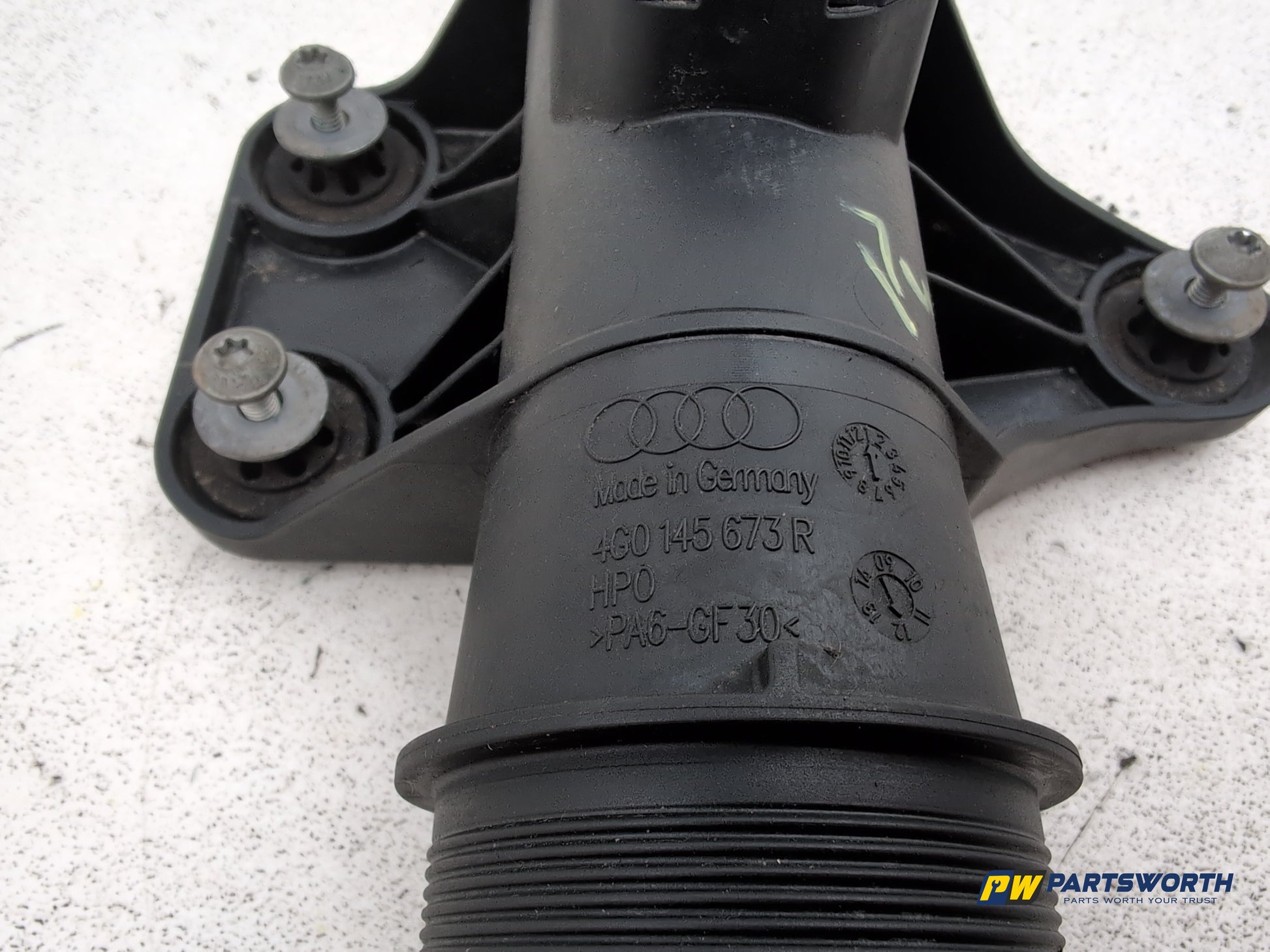 Audi A6 Se Tdi Quattro Auto Diesel Pressure Hose Pipe With Sensor 4g0145673r - photo 4