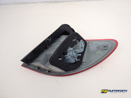 Mercedes-Benz B180 Blueefficiency Sport Cdi Lamp Assembly Rear Passenger Side - photo 4