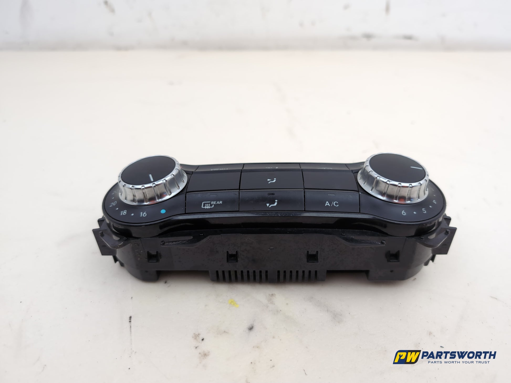 Mercedes-Benz B180 Blueefficiency Sport Cdi Heater Control Assembly A2469001708 - photo 4