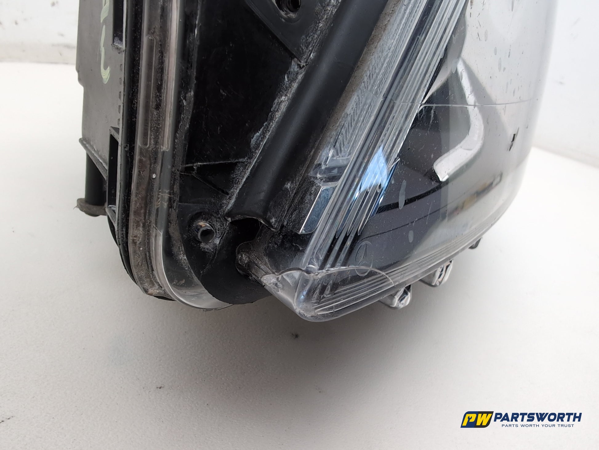 Headlamp LH 4