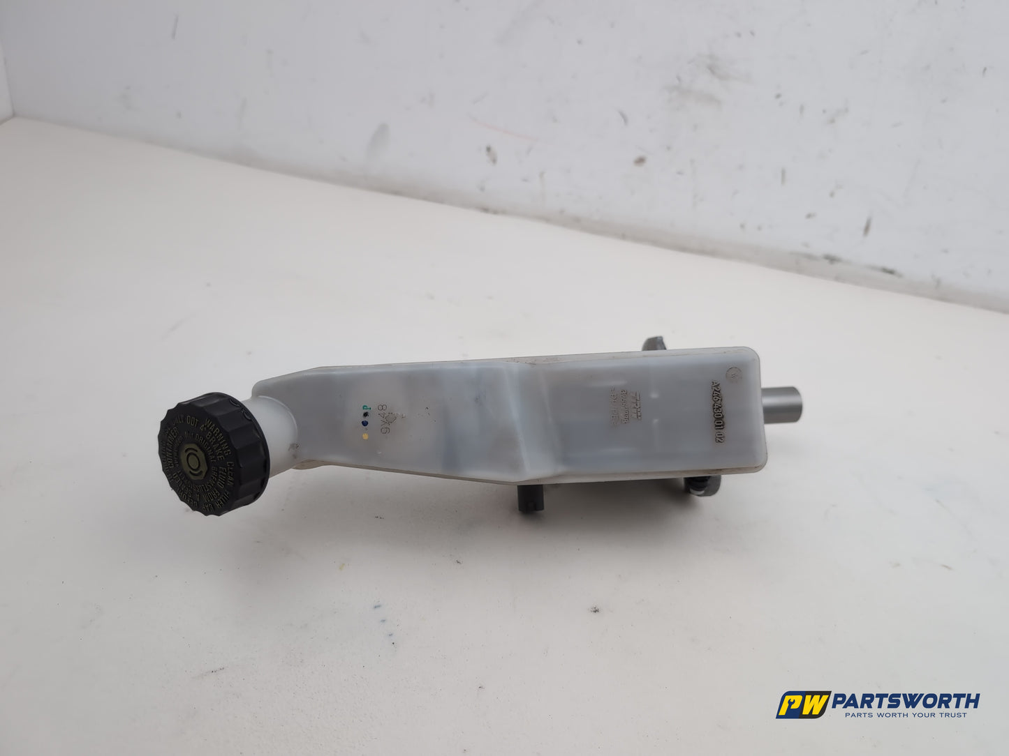 Brake Master Cylinder Assembly 4