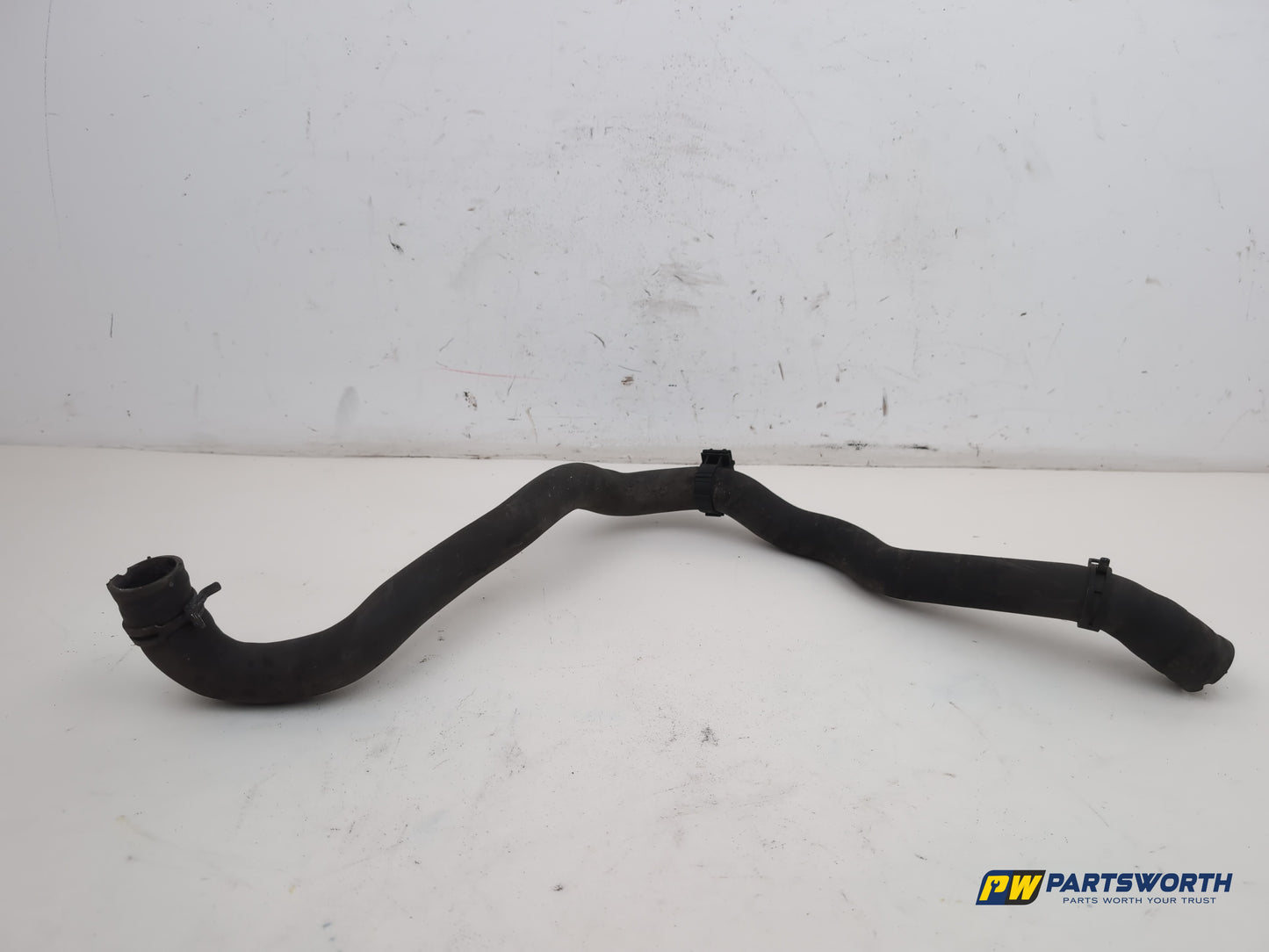 Mercedes-Benz B180 Blueefficiency Sport Intercooler Hose Pipe A2466010382 - photo 4
