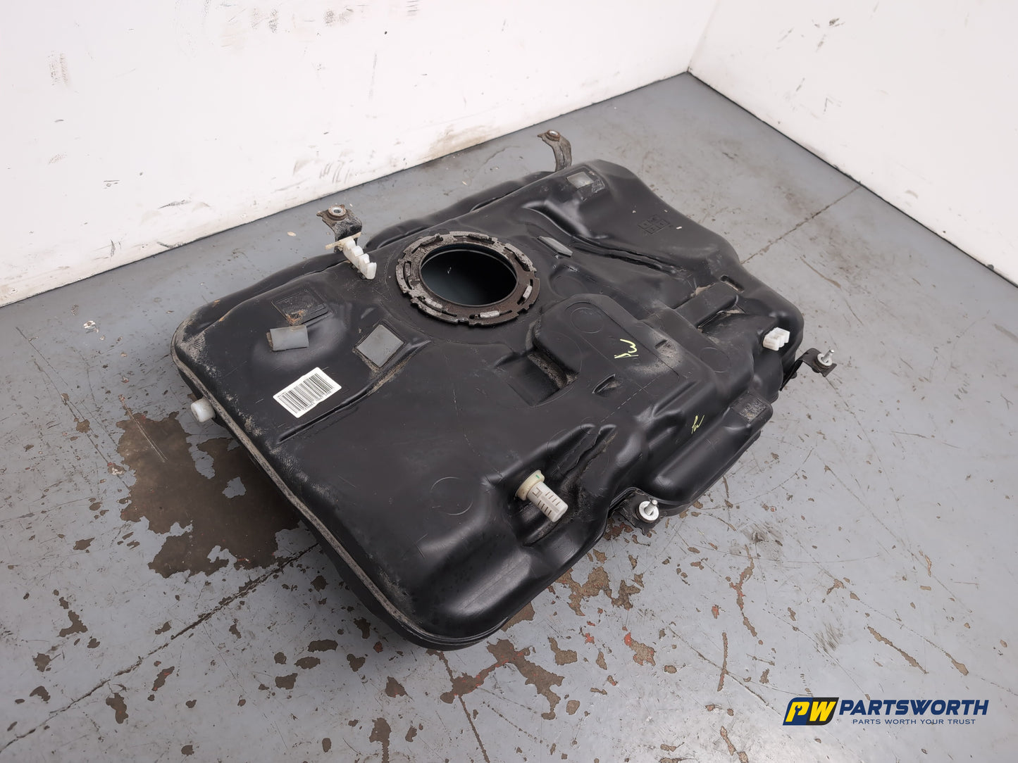 Mercedes-Benz B180 Blueefficiency Sport Cdi 1.8l Diesel Om 651.901 Fuel Tank - photo 4