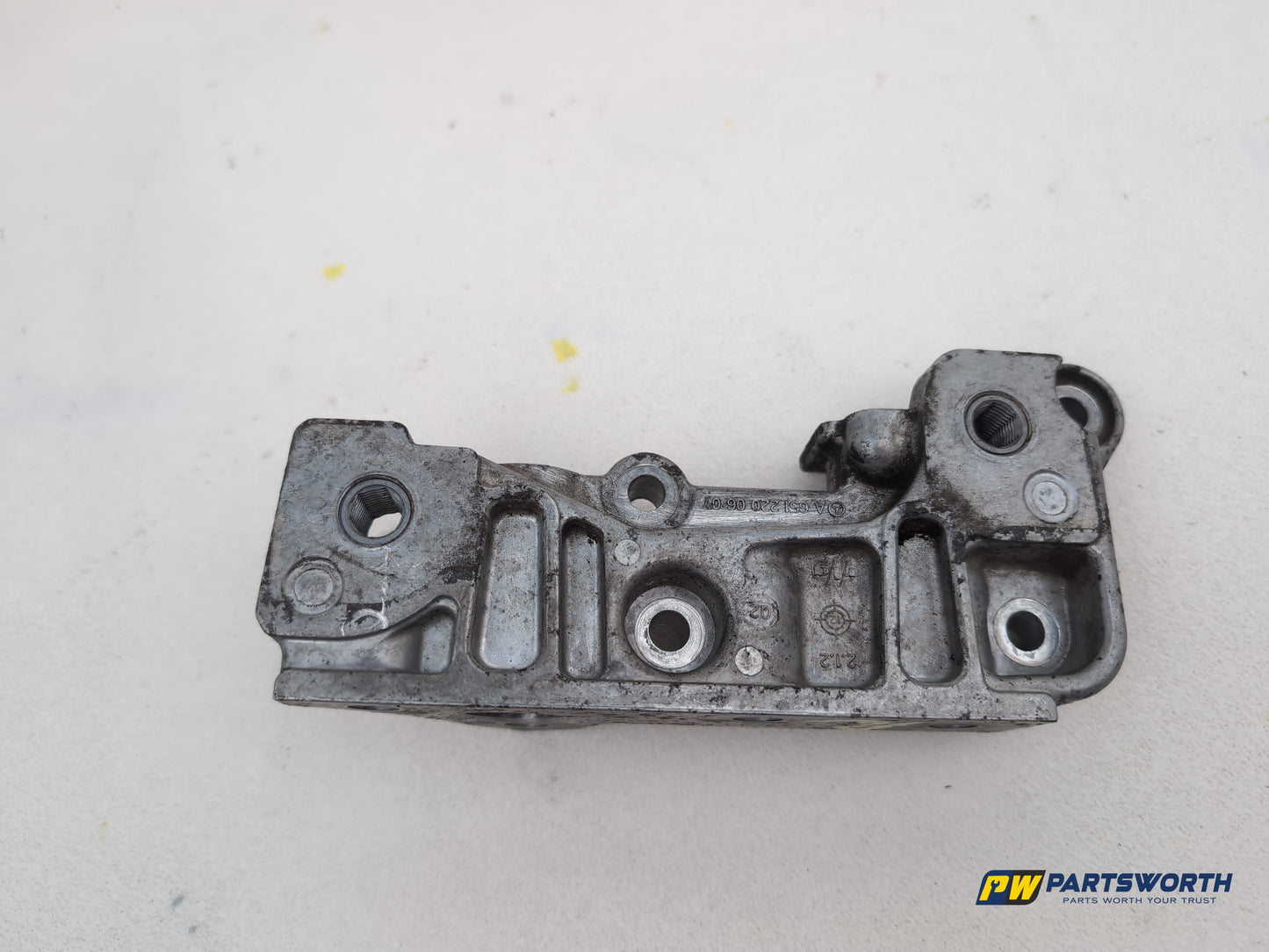 Engine Mounting Bracket 4