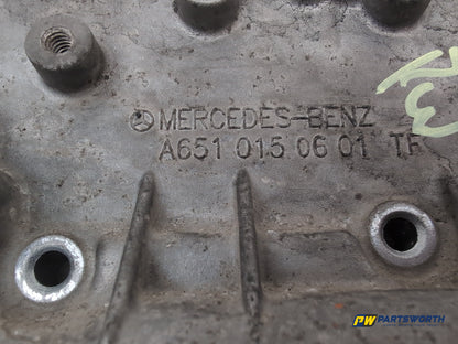 Mercedes-Benz B180 Blueefficiency Sport Cylinder Head End Plate 1.8l Diesel - photo 4