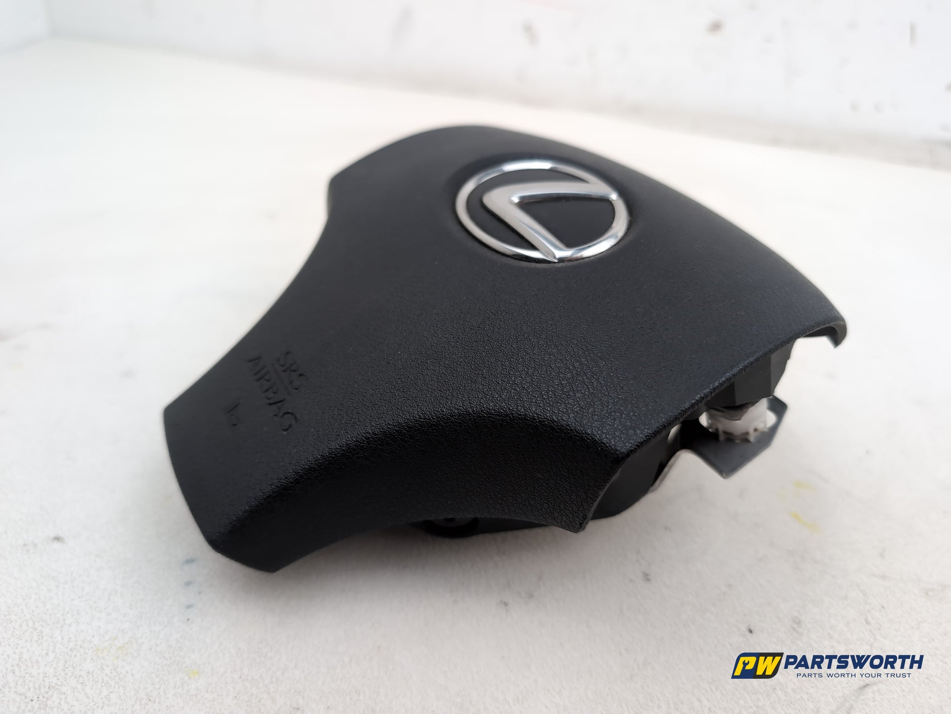 Lexus Is 250 Se-L Steering Wheel Cover - photo 4