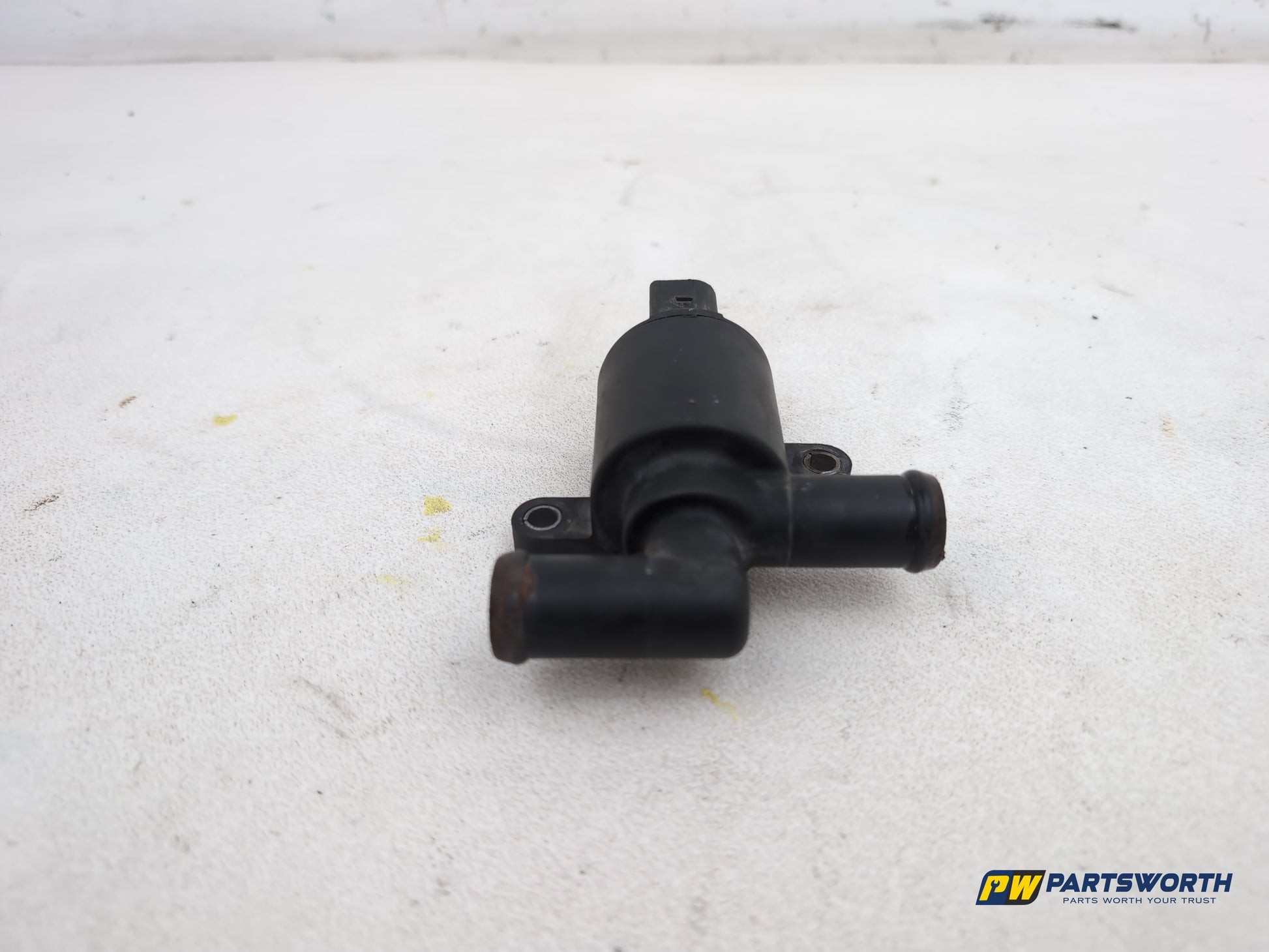 Audi A4 S Line Black Edit Tdi Quat Auxiliar Coolant Water Pump 4h0121671b - photo 4