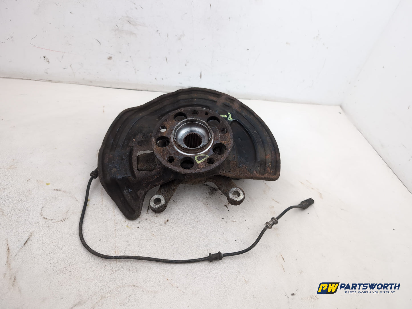 Wheel Hub Front RH 4