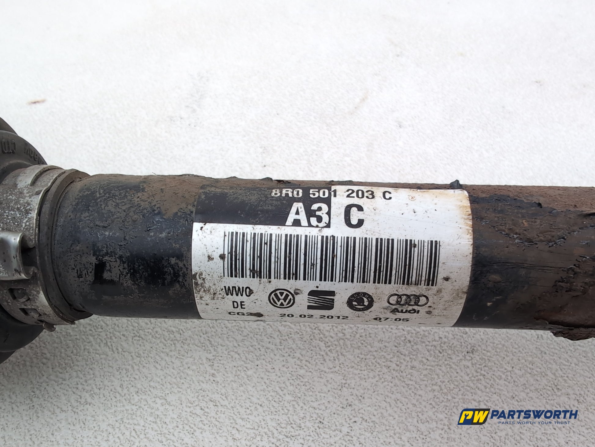 Driveshaft Rear LH 4