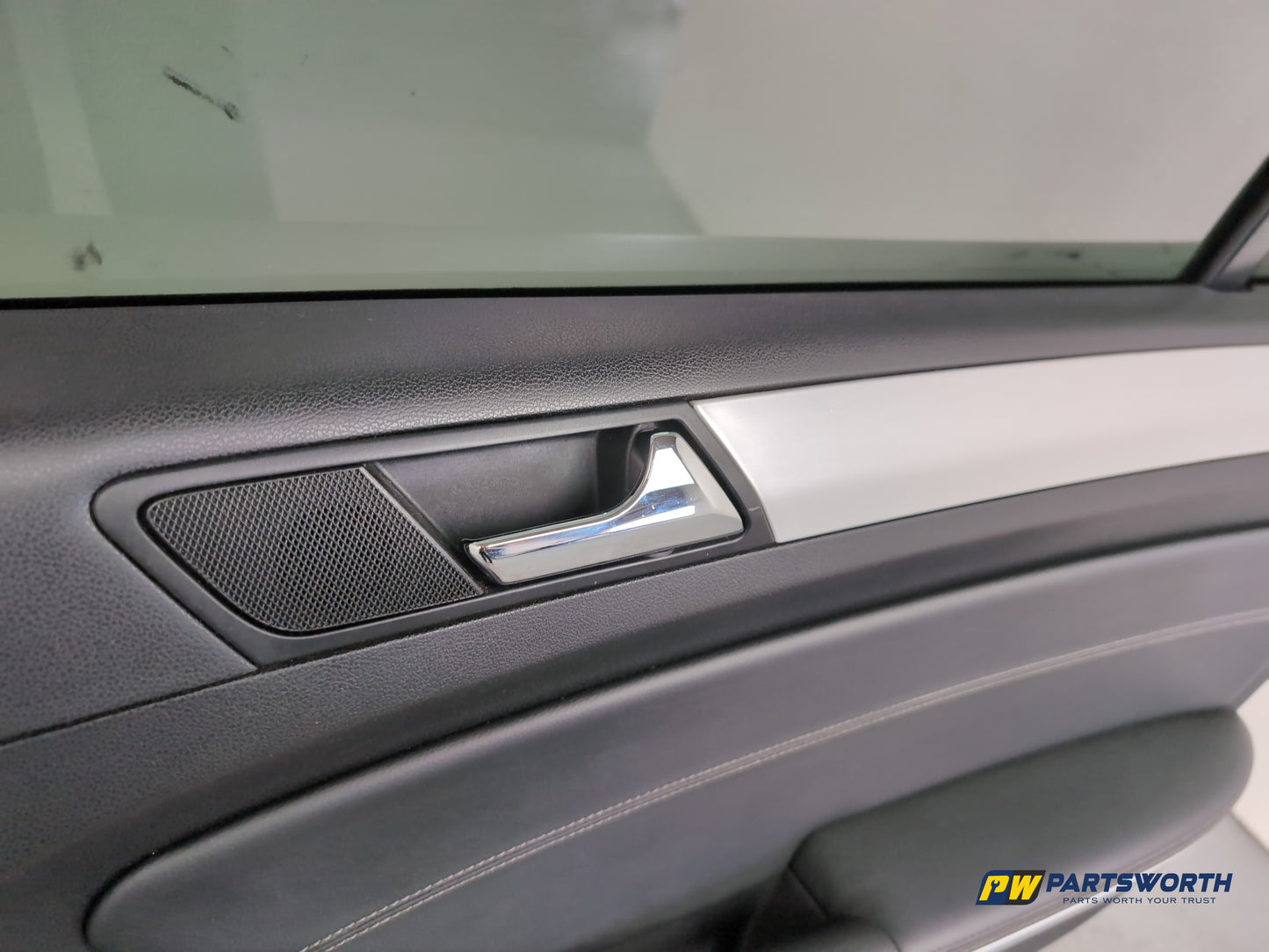 Mercedes-Benz Ml350 Spt Cdi Blueef-Cy Door Rear Rh Driver Side Calcite White - photo 10