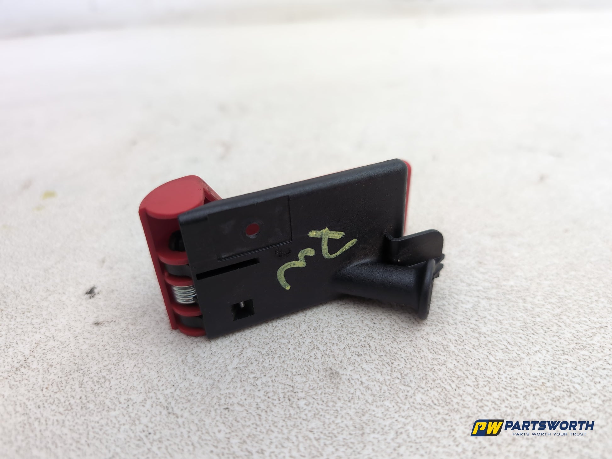 Bonnet Release Handle 4