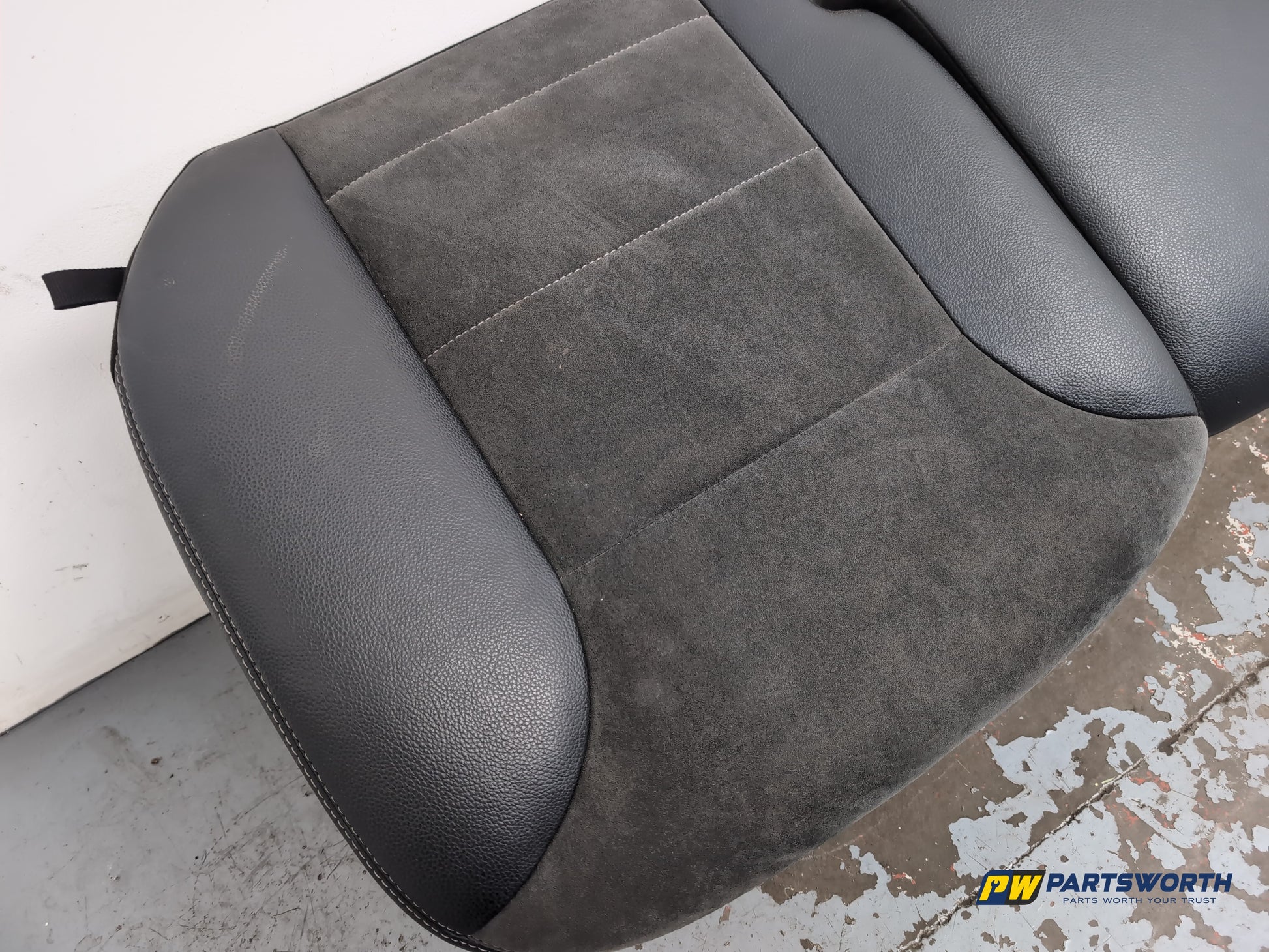 Mercedes-Benz Ml350 Spt Cdi Blueef-Cy Rear Bench Seat 2009-2011 - photo 4