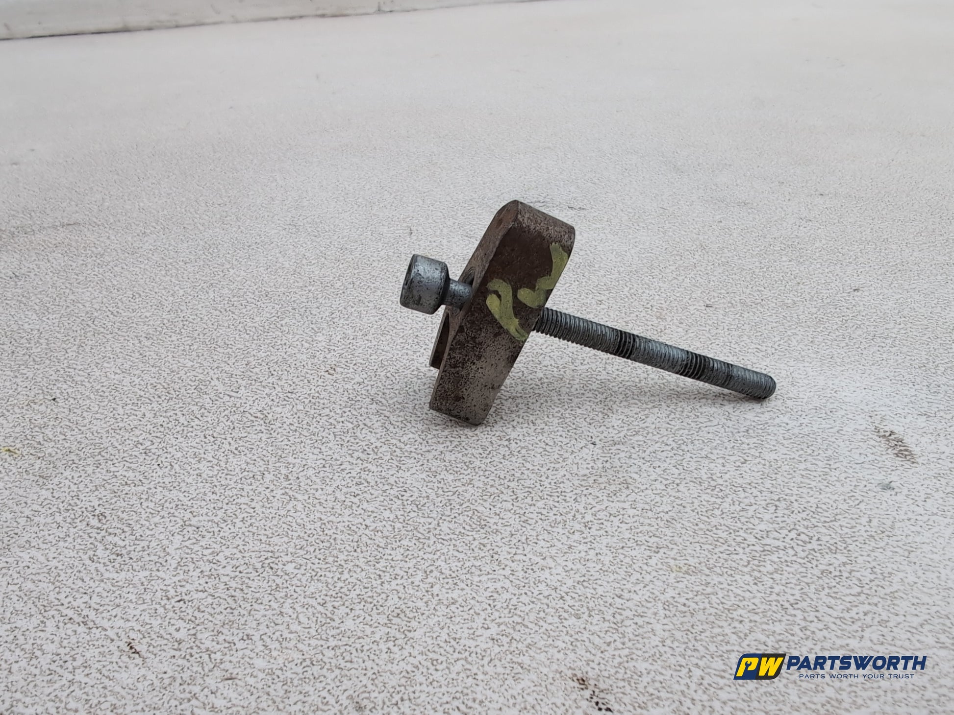 Mercedes-Benz Ml350 Spt Cdi Blueef-Cy Fuel Injector Clamp And Bolt - photo 4