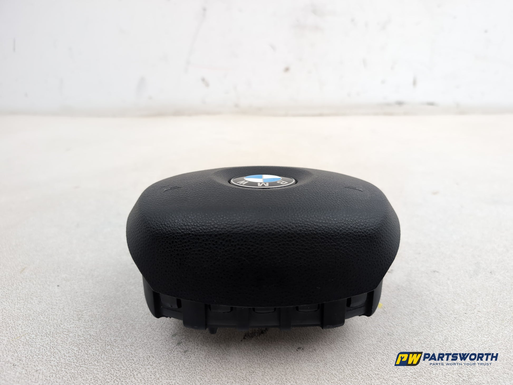 Bmw 1 3 5 X1 Series E81 E87 E88 E82 E84 E90 Steering Wheel Cover 305166199001 - photo 4