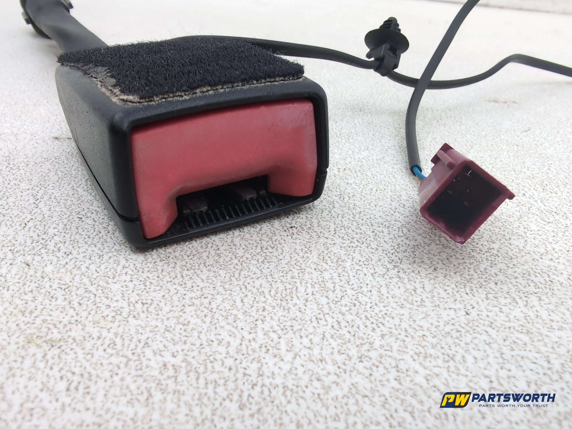 Ford Focus Zetec Turbo Seat Belt Buckle Left Passenger Side 620392100c - photo 4