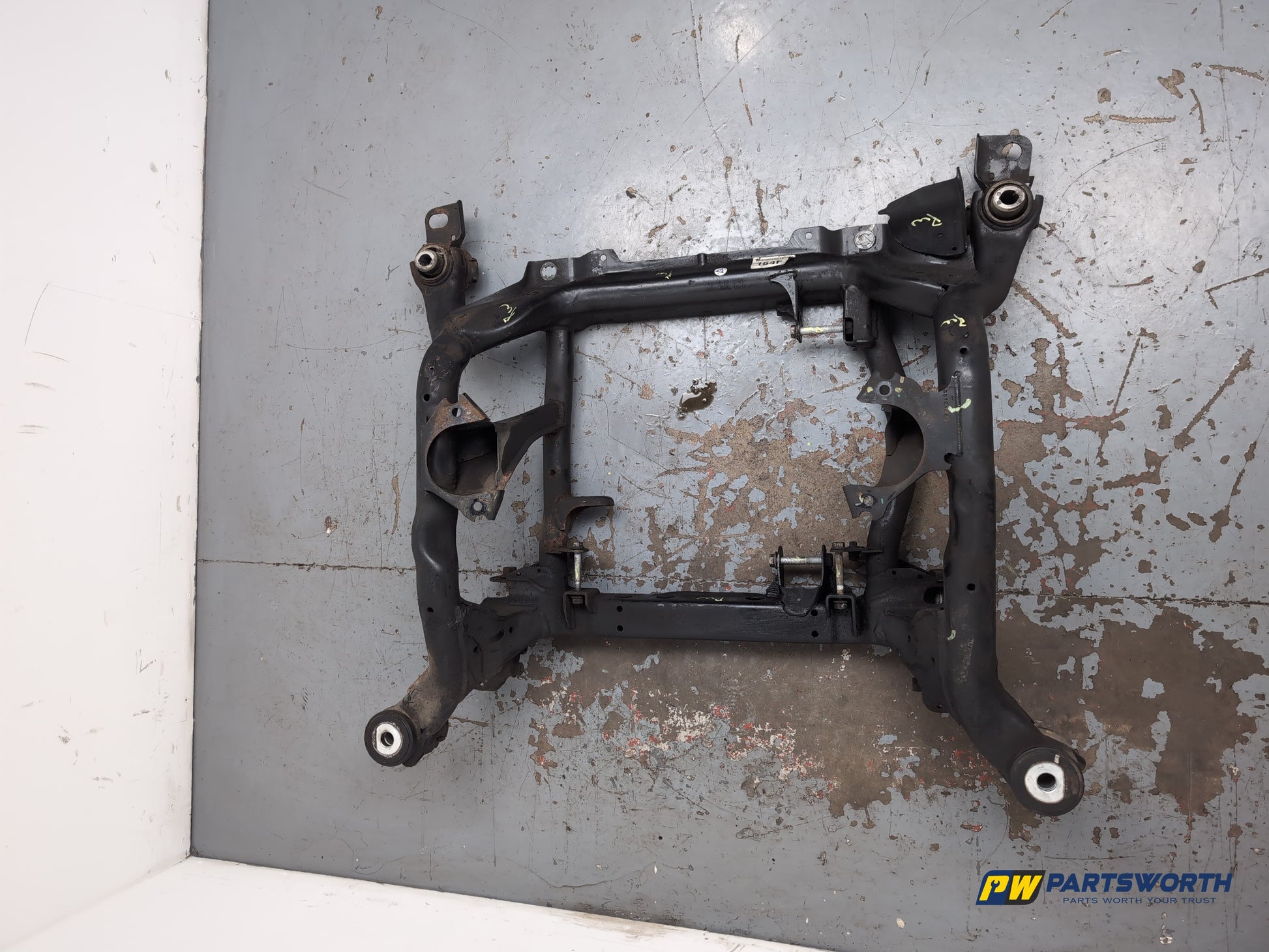 Mercedes-Benz Ml350 Spt Cdi Blueef-Cy Subframe Front 2009-2011 - photo 4
