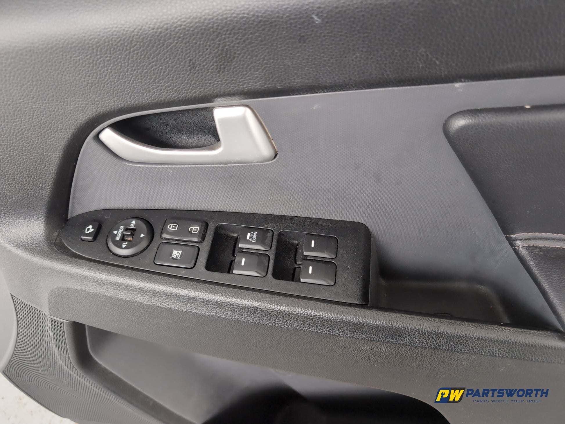 Kia Sportage 3 Sat Nav Crdi Door Front Rh Driver Side Silver 9s 2010-2015 - photo 10