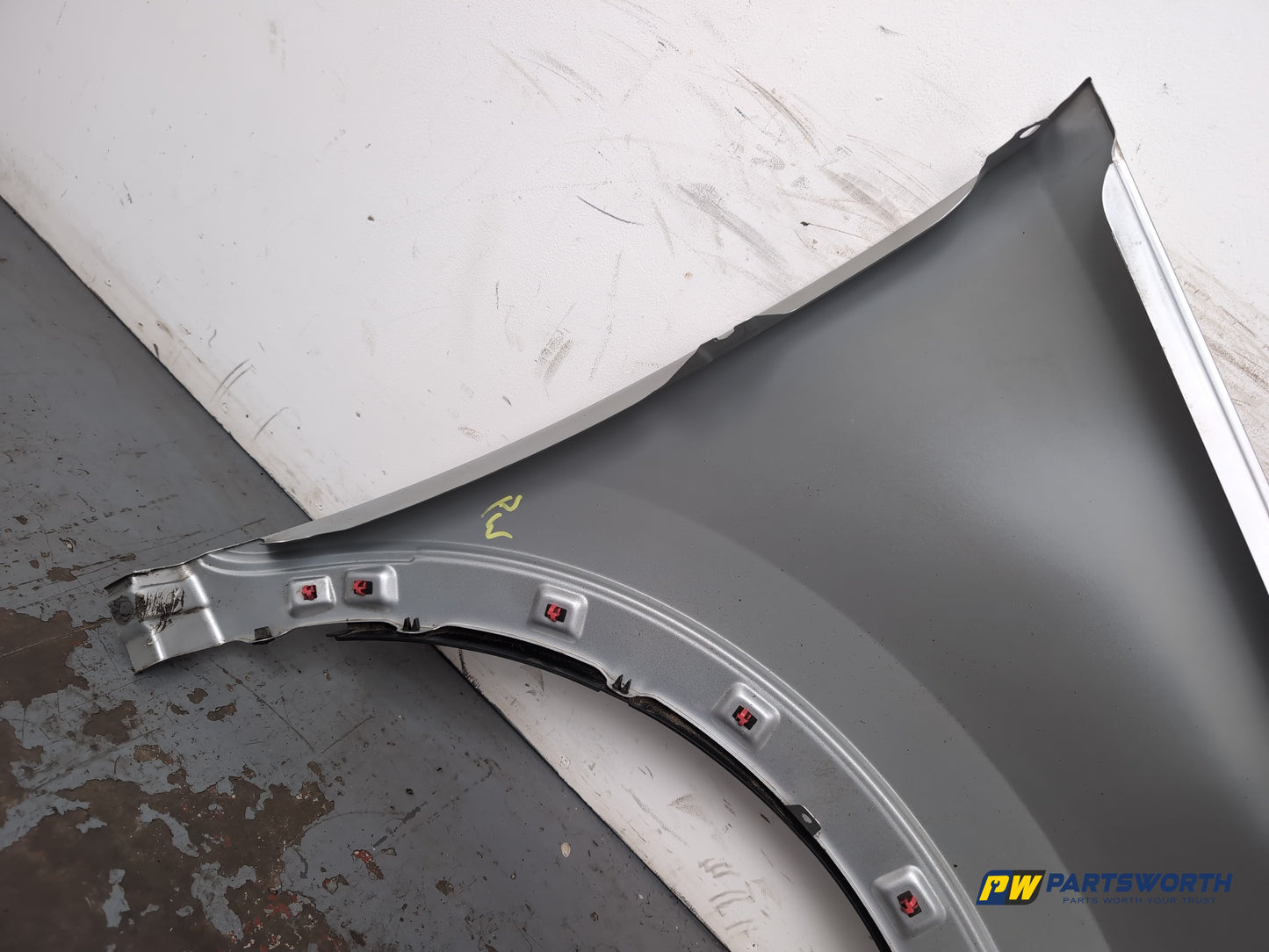 Wing Front LH 10