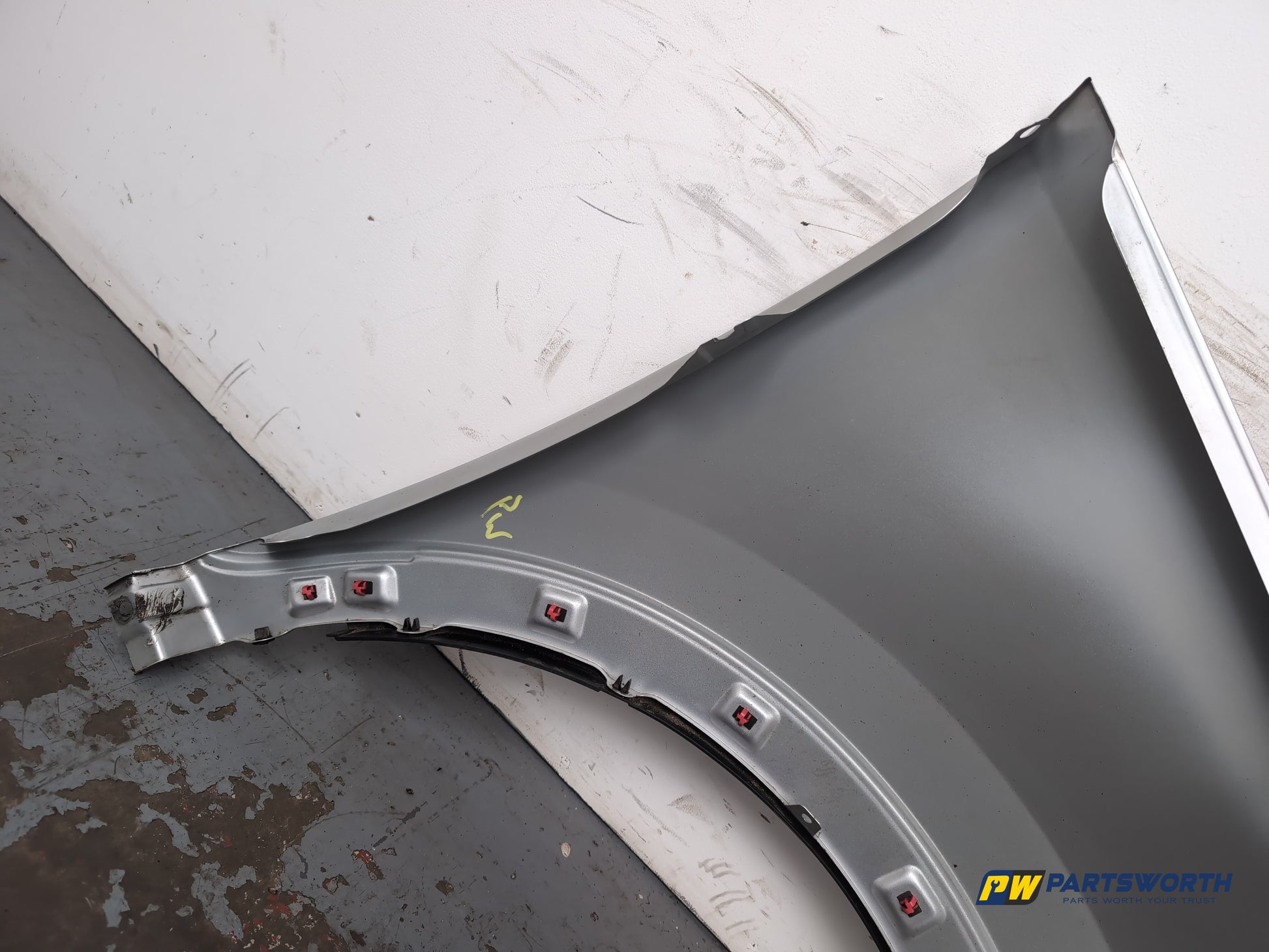 Wing Front LH 10