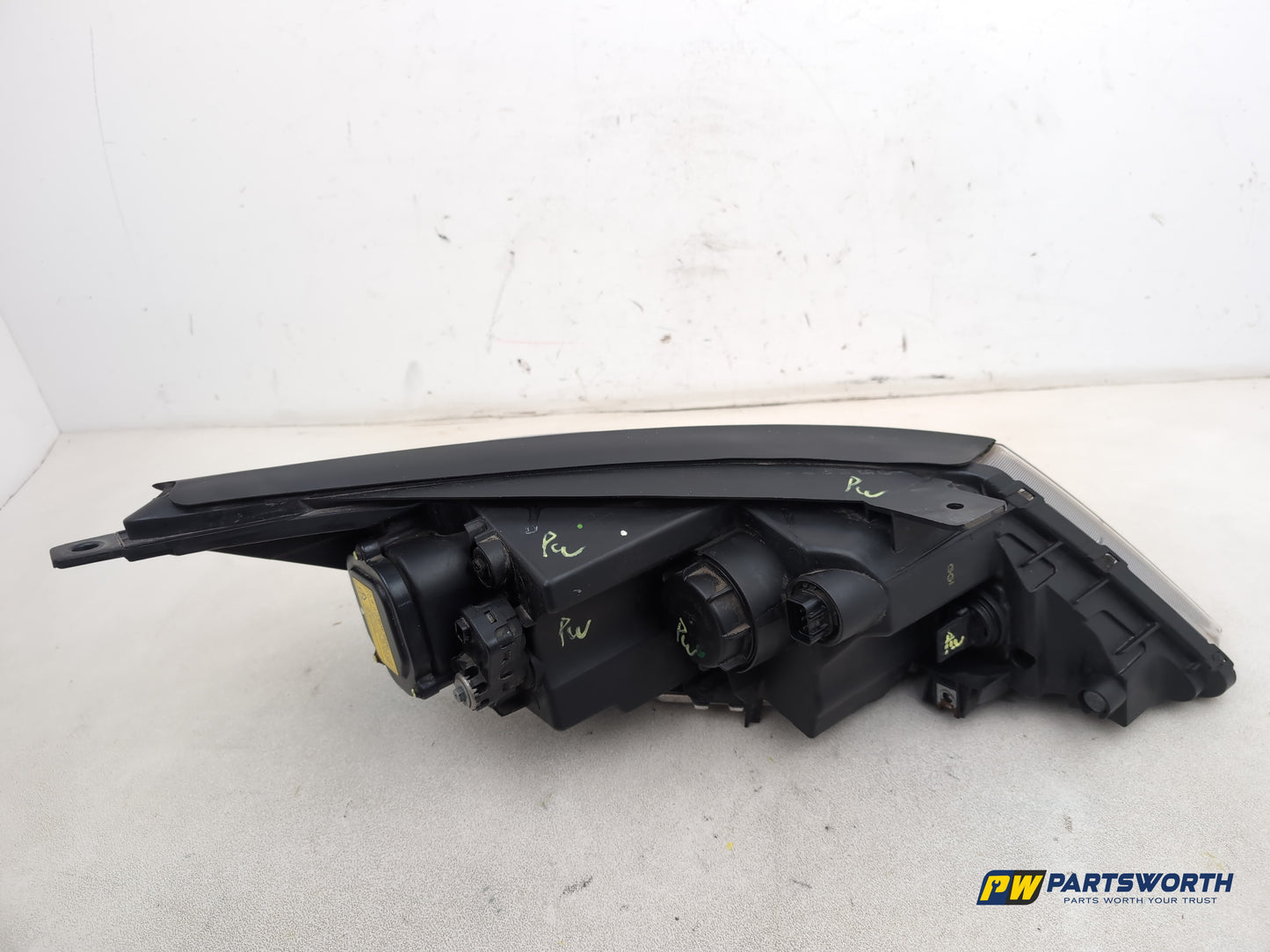 Headlamp LH 4