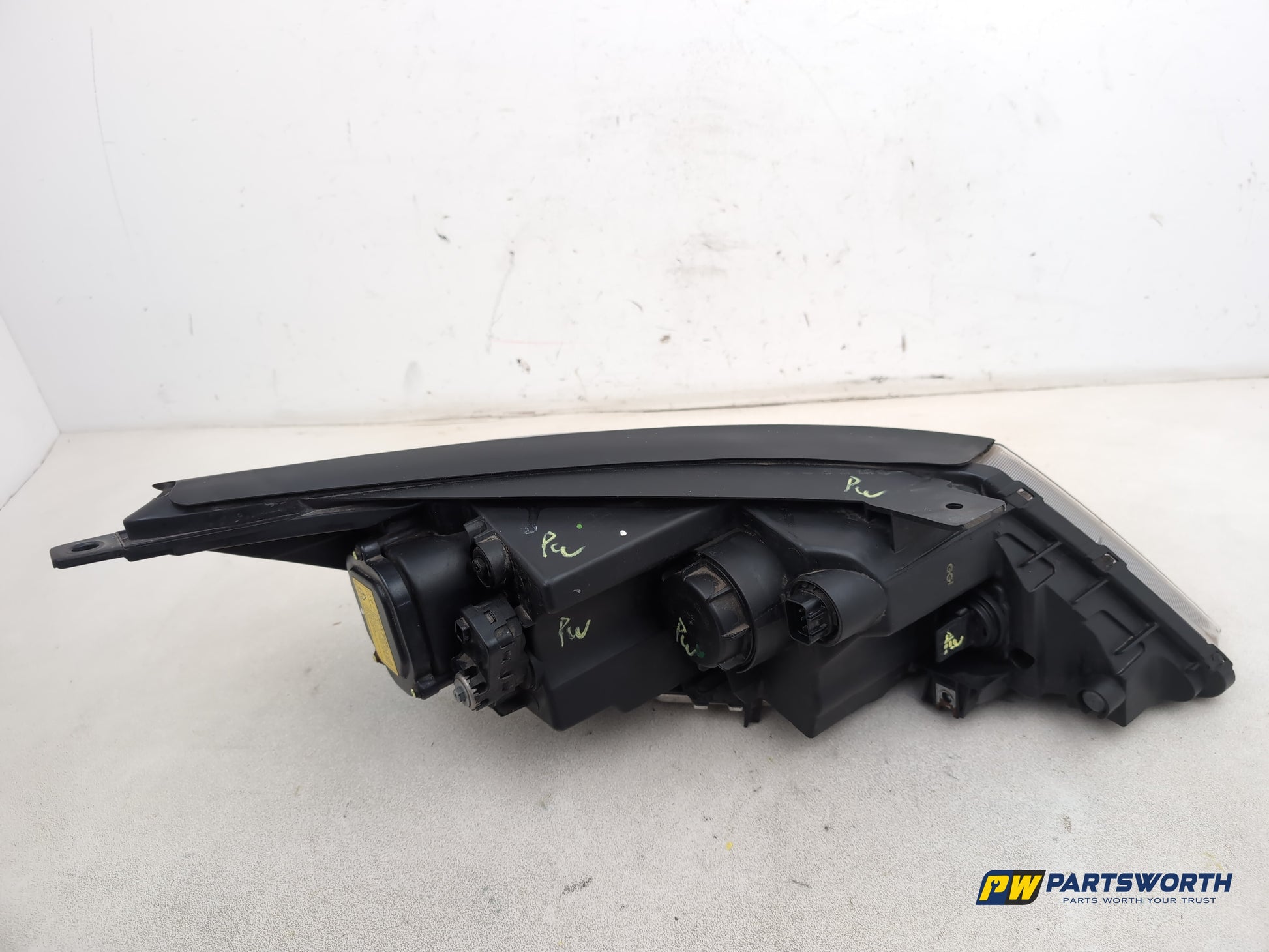 Headlamp LH 4