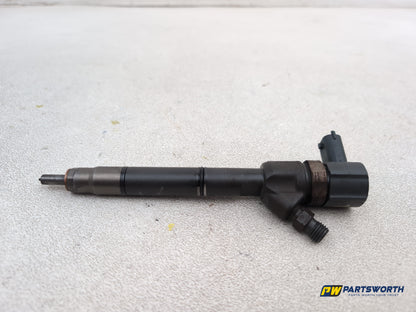 Kia Sportage 3 Sat Nav Crdi 1.7l Diesel Fuel Injector 338002a800 2010-2015 - photo 4